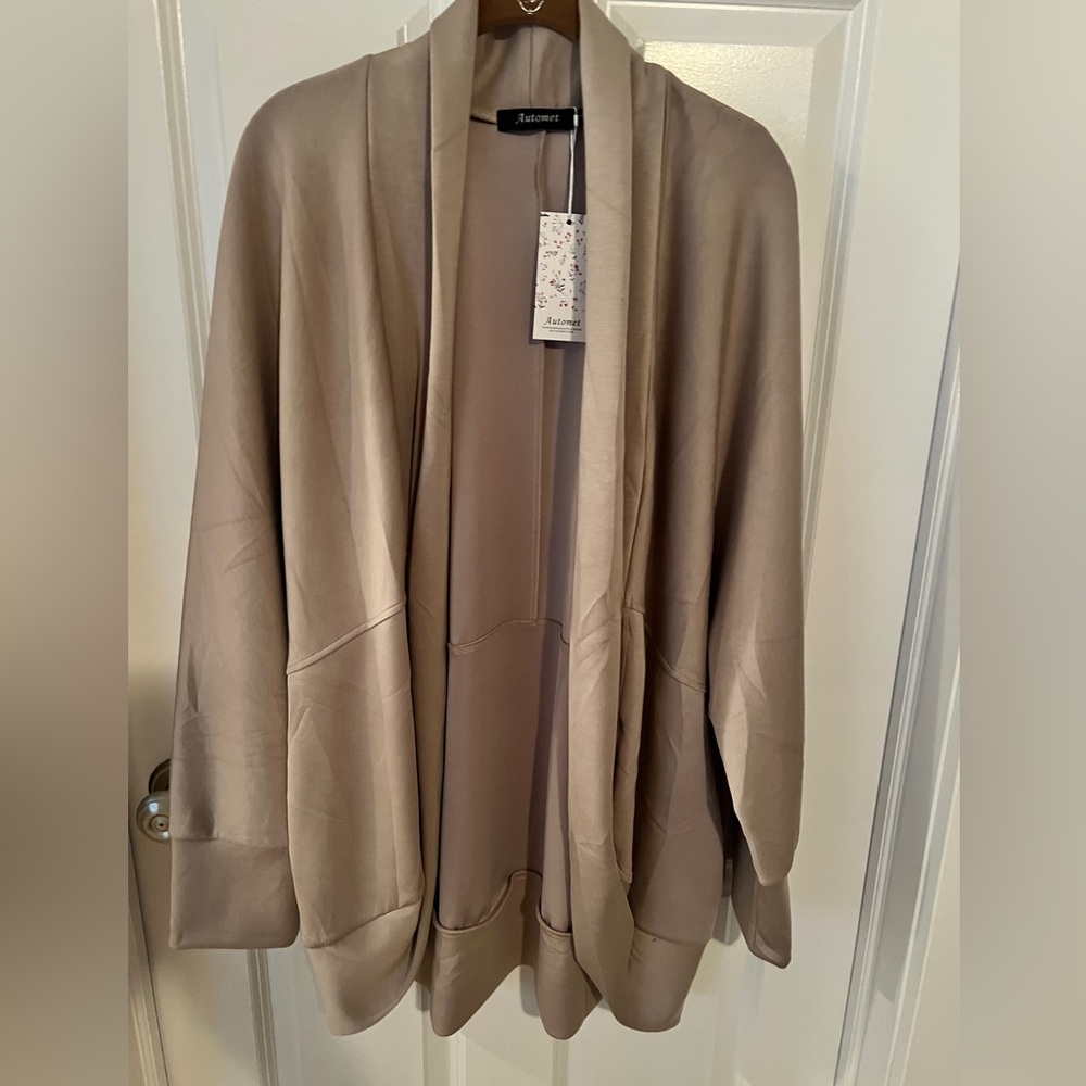 Automet Tan Cocoon sleep Cape sweatshirt jacket  Soft and Versatile NWT Spanx